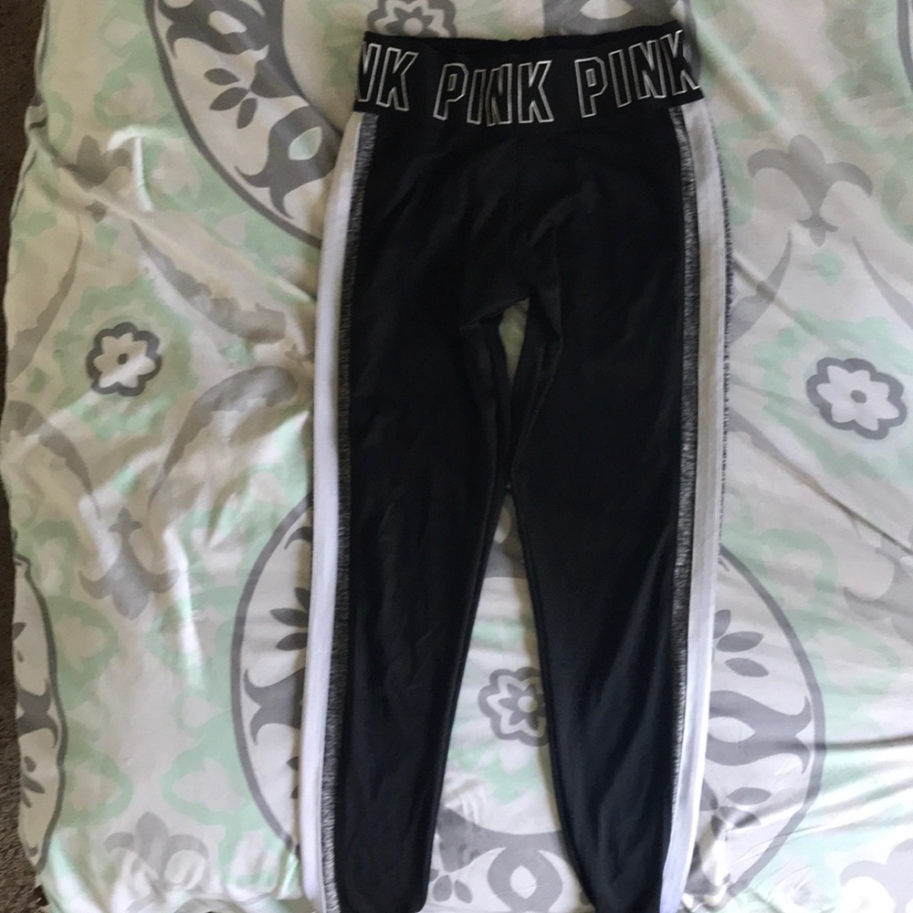 Black pink leggings